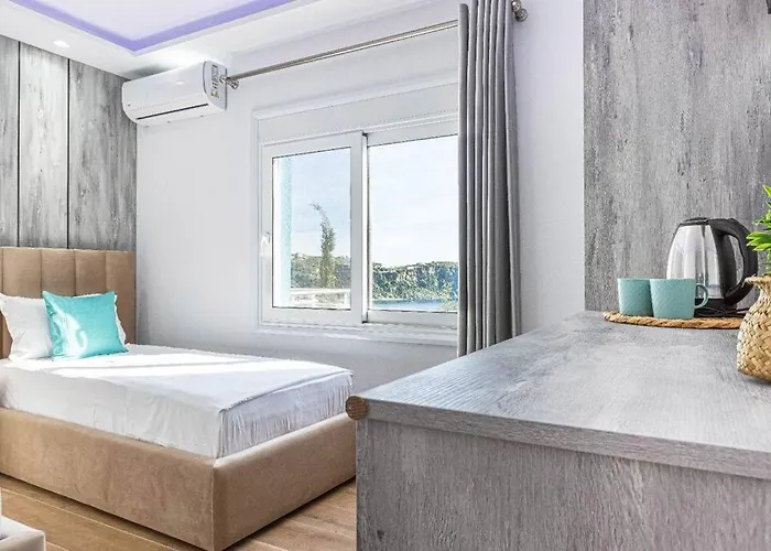 Hi'mare Sea View 1 - Parking And Kitchen