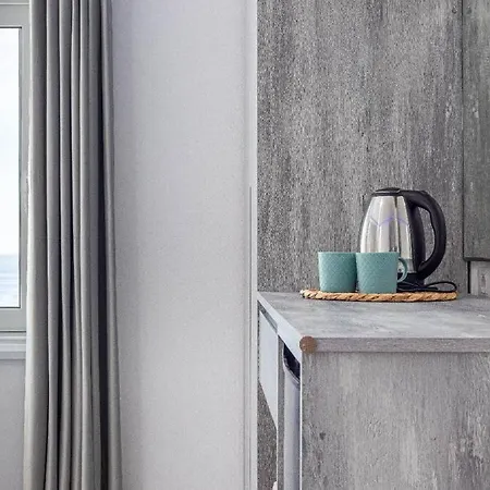 Hi'mare Sea View 1 - Parking And Kitchen Daire Himarë