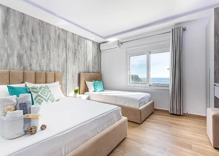 Hi'mare Sea View 1 - Parking&kitchen Apartment *