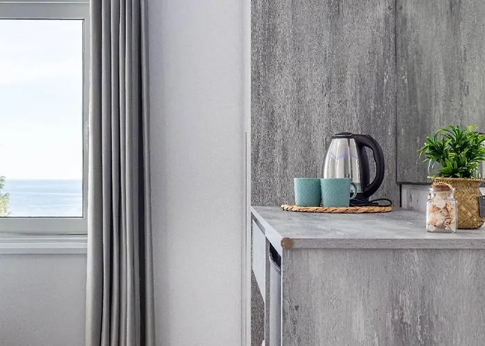 Hi'mare Sea View 1 - Parking And Kitchen 아파트 히마레