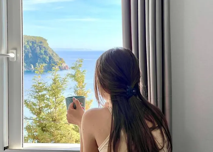 Hi'mare Sea View 1 - Parking&kitchen Apartment